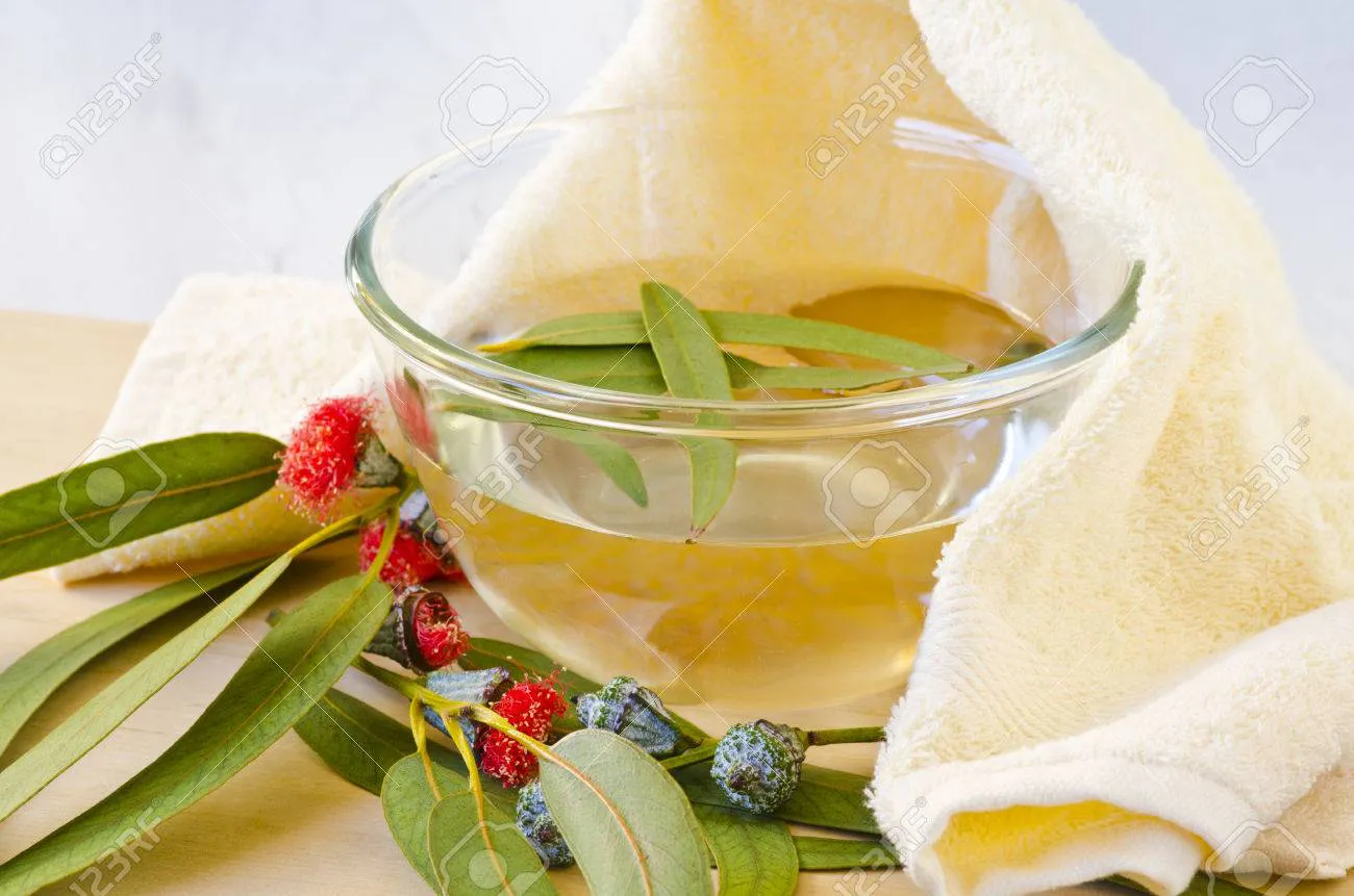 34592866-bowl-ready-for-eucalyptus-steam-inhalation-selective-focus-taken-in-daylight